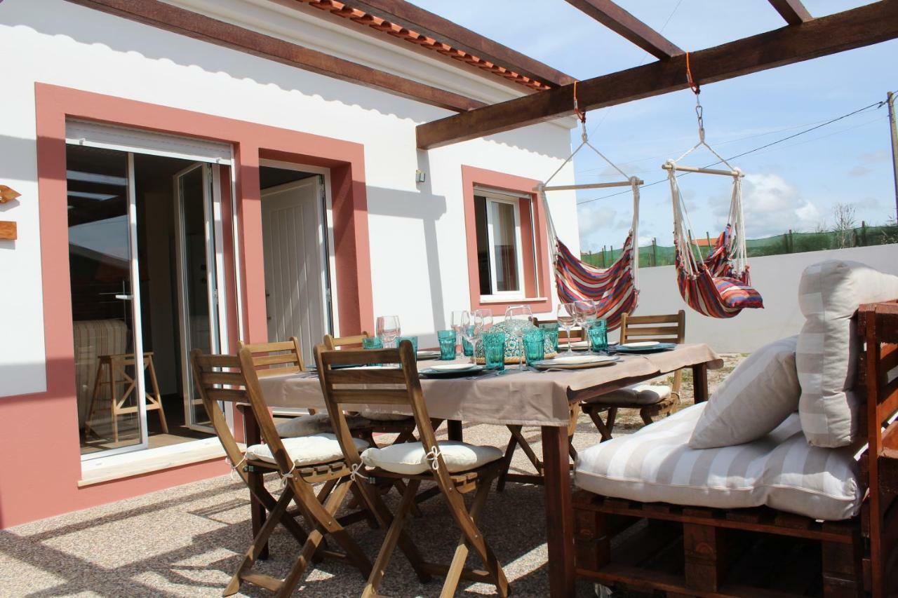 Number 10 Beach House A dos Cunhados Zewnętrze zdjęcie